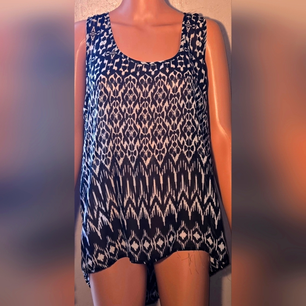 Black & White Dressy Razorback Top